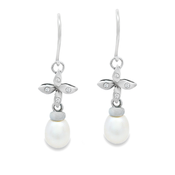 18k White Gold Fresh Water Pearl Diamond Earrings
