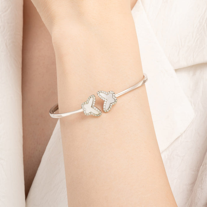 Butterfly Radiant Solitaire Kada
