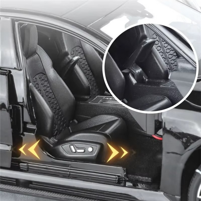 Collectible Model SportBack – 1:18 Scale | With Remote Key