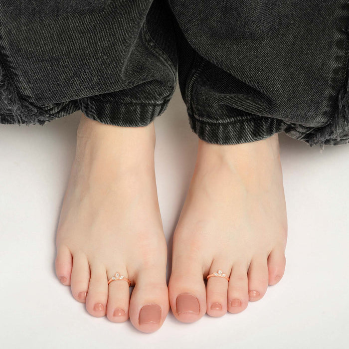 Crystal Flare Toe Ring