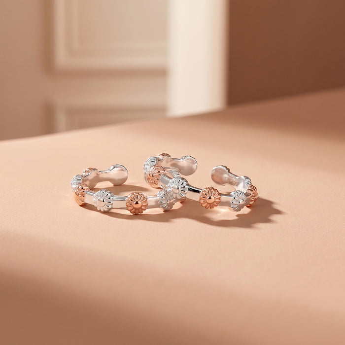 Dual-Tone Floral Toe Ring
