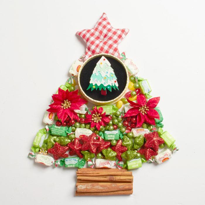 Erstwilder - To Be Jolly Christmas Tree Brooch - Kitschy Christmas (2017)