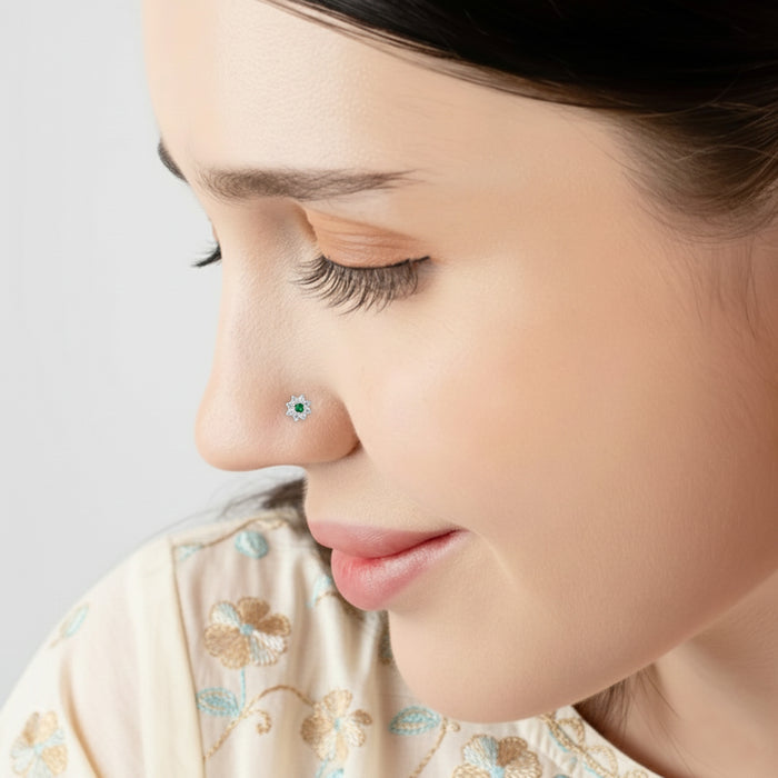 Flower Shape Silver Nose Pin