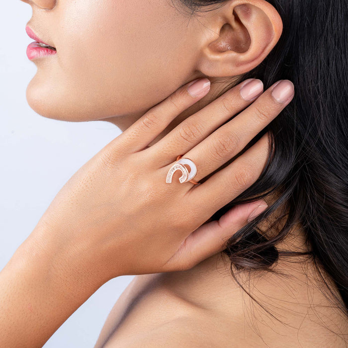 Grace Curved Ring