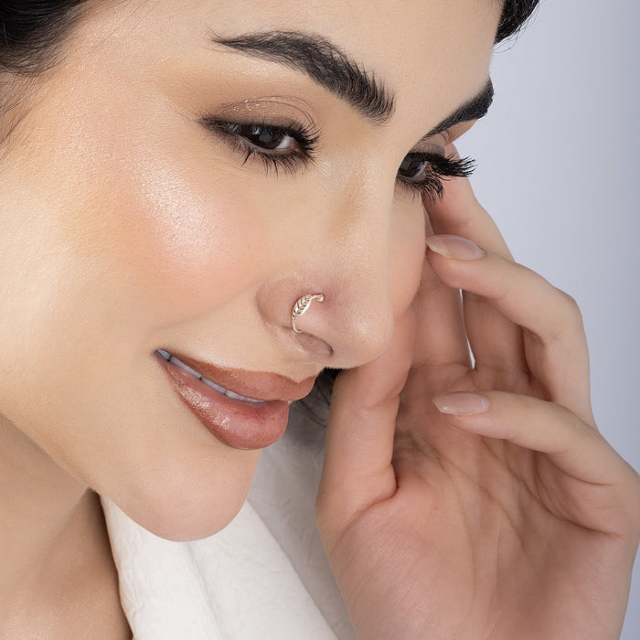Leaf Motif Bead Nose Ring