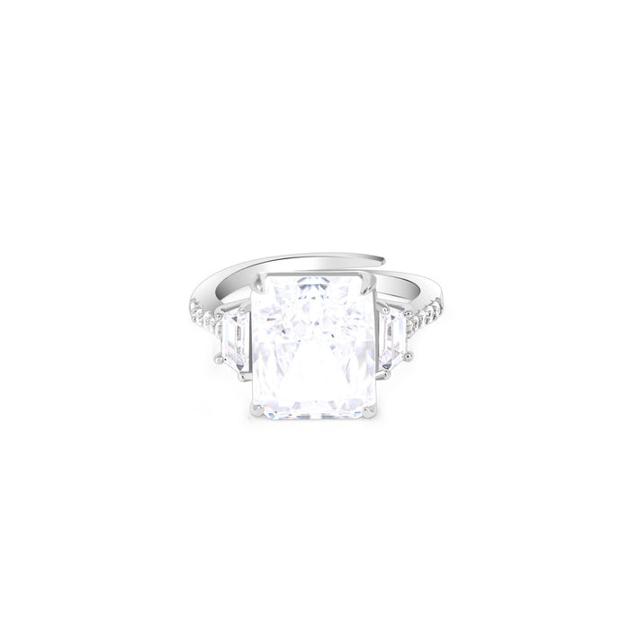 Majestic Three Stone Ring