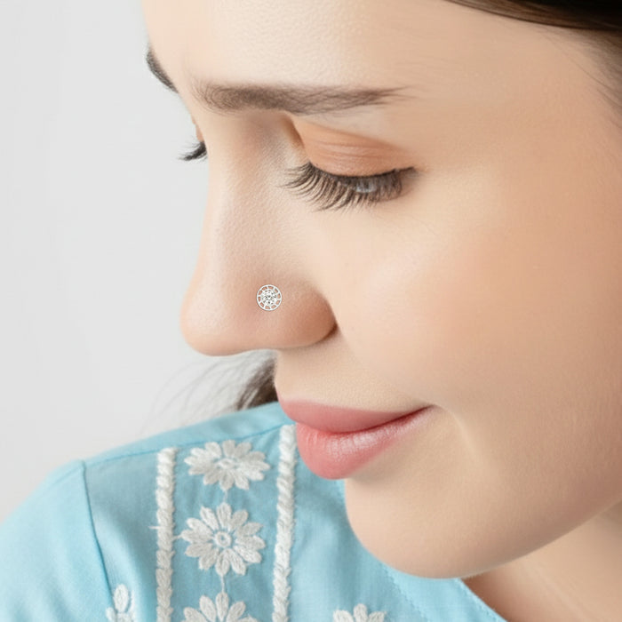 Openwork Bloom Silver Nose Pin