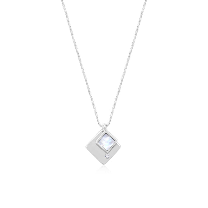 Overlapping Squares Necklace