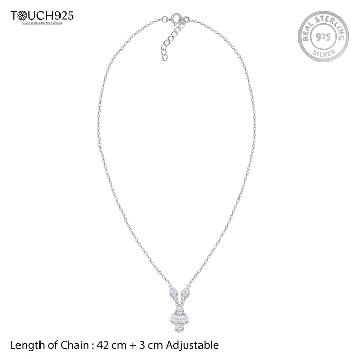 Pear-Fiction Necklace Set