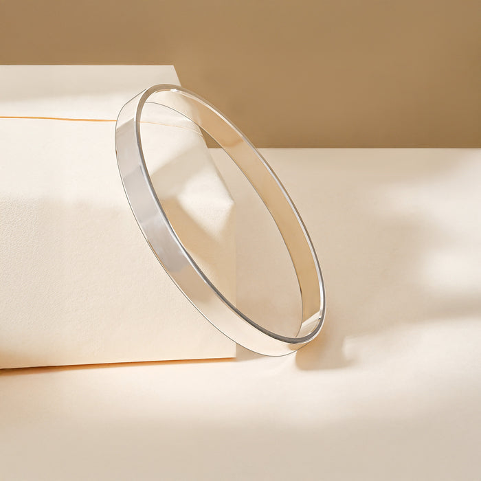 Sleek Men’s Silver Kada