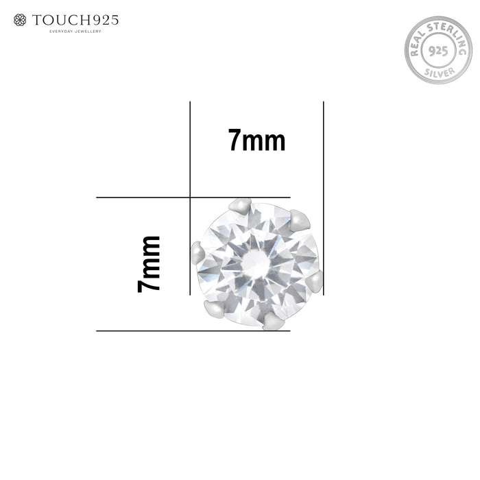 Solitaire Spark Silver Nose Pin