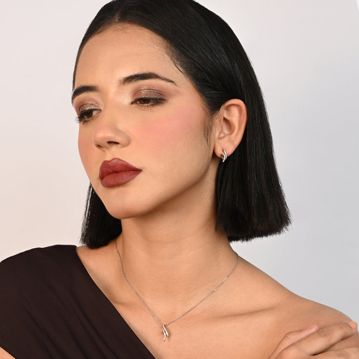 Sparkling Ribbon Necklace Set